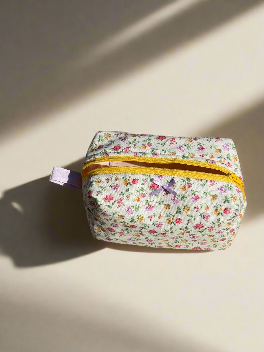 Vintage Rose Bow Pouch