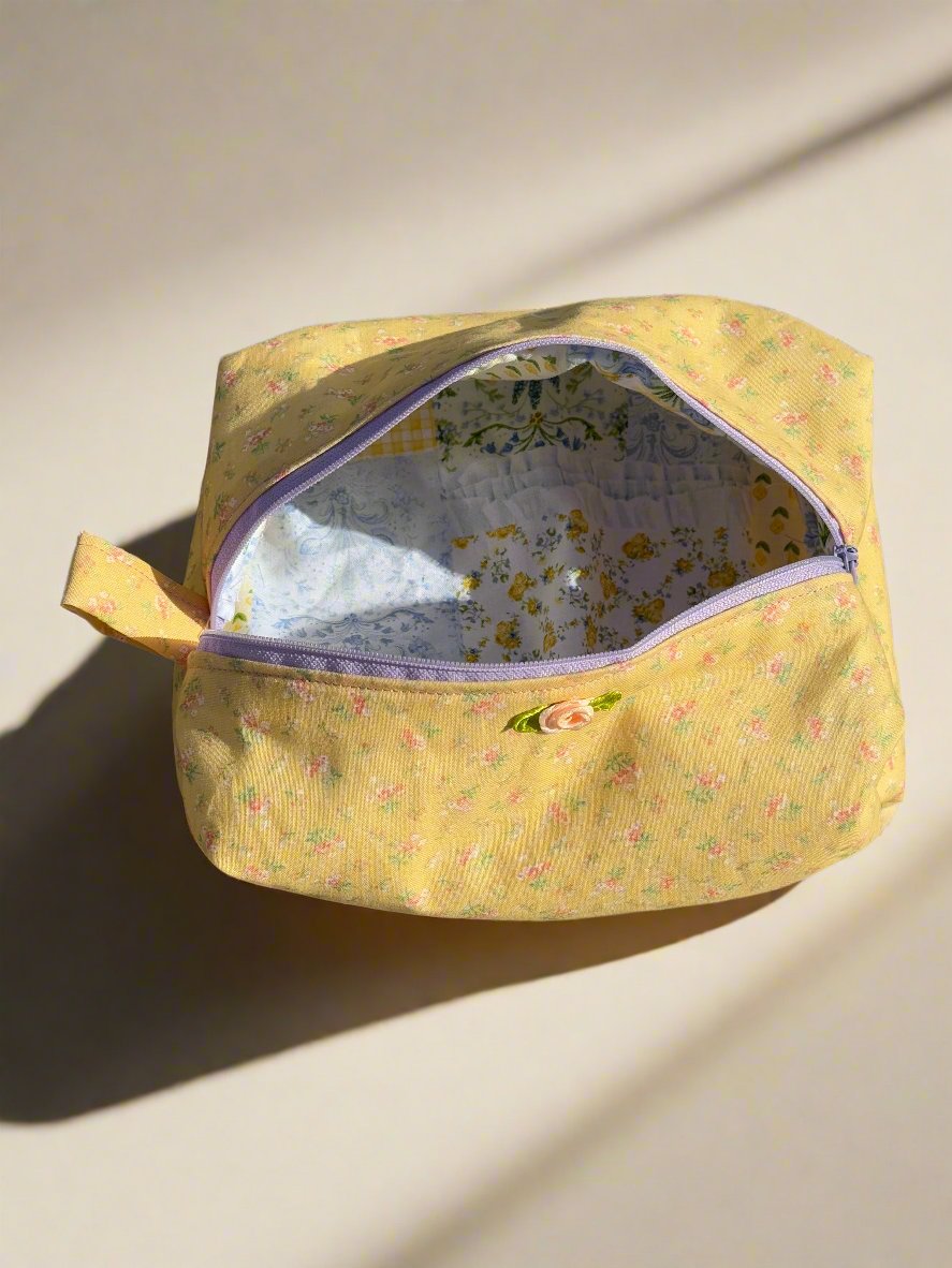 Vintage Yellow Pouch (with quilt lining)